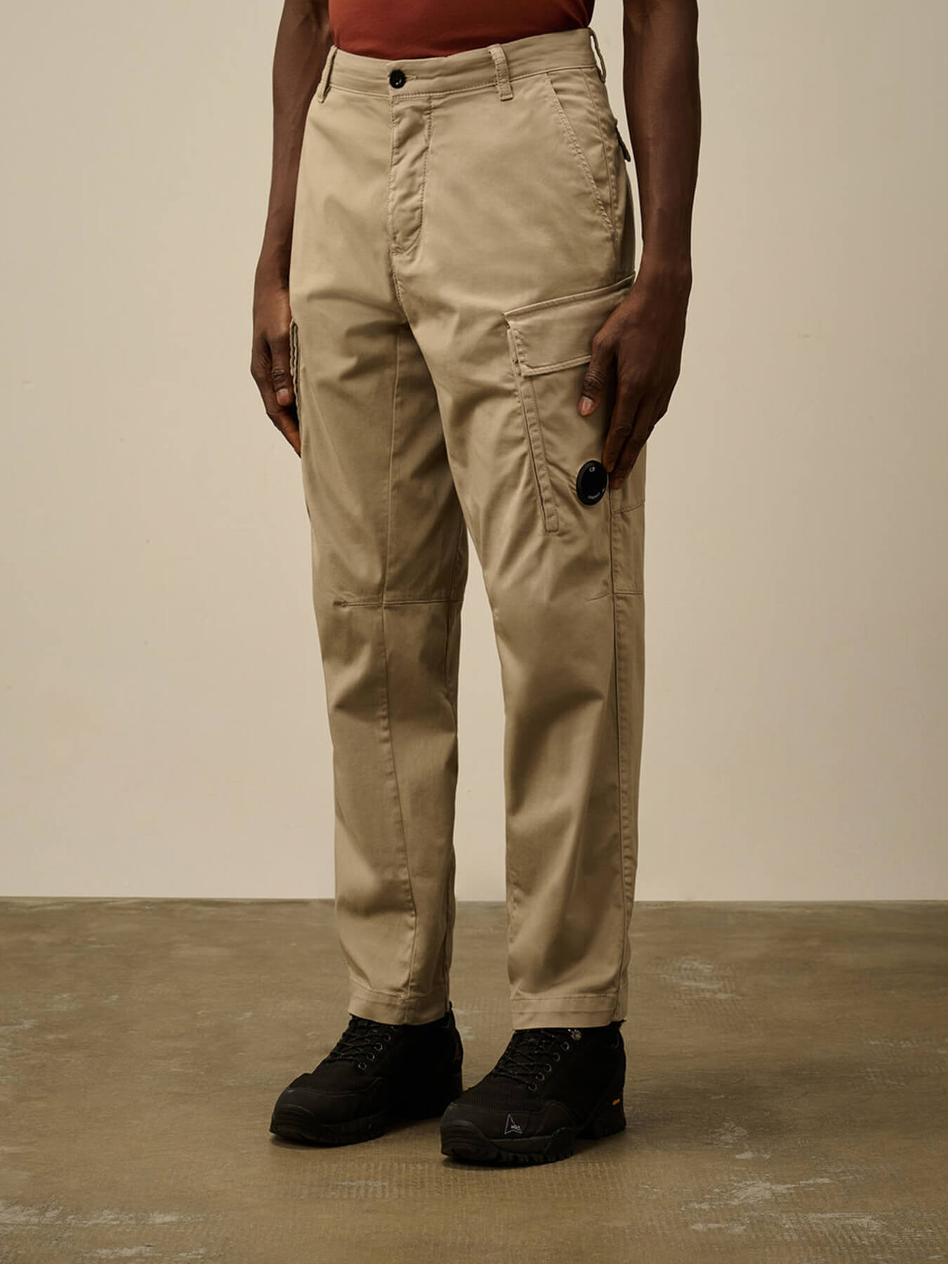 Брюки STRETCH SATEEN LOOSE CARGO