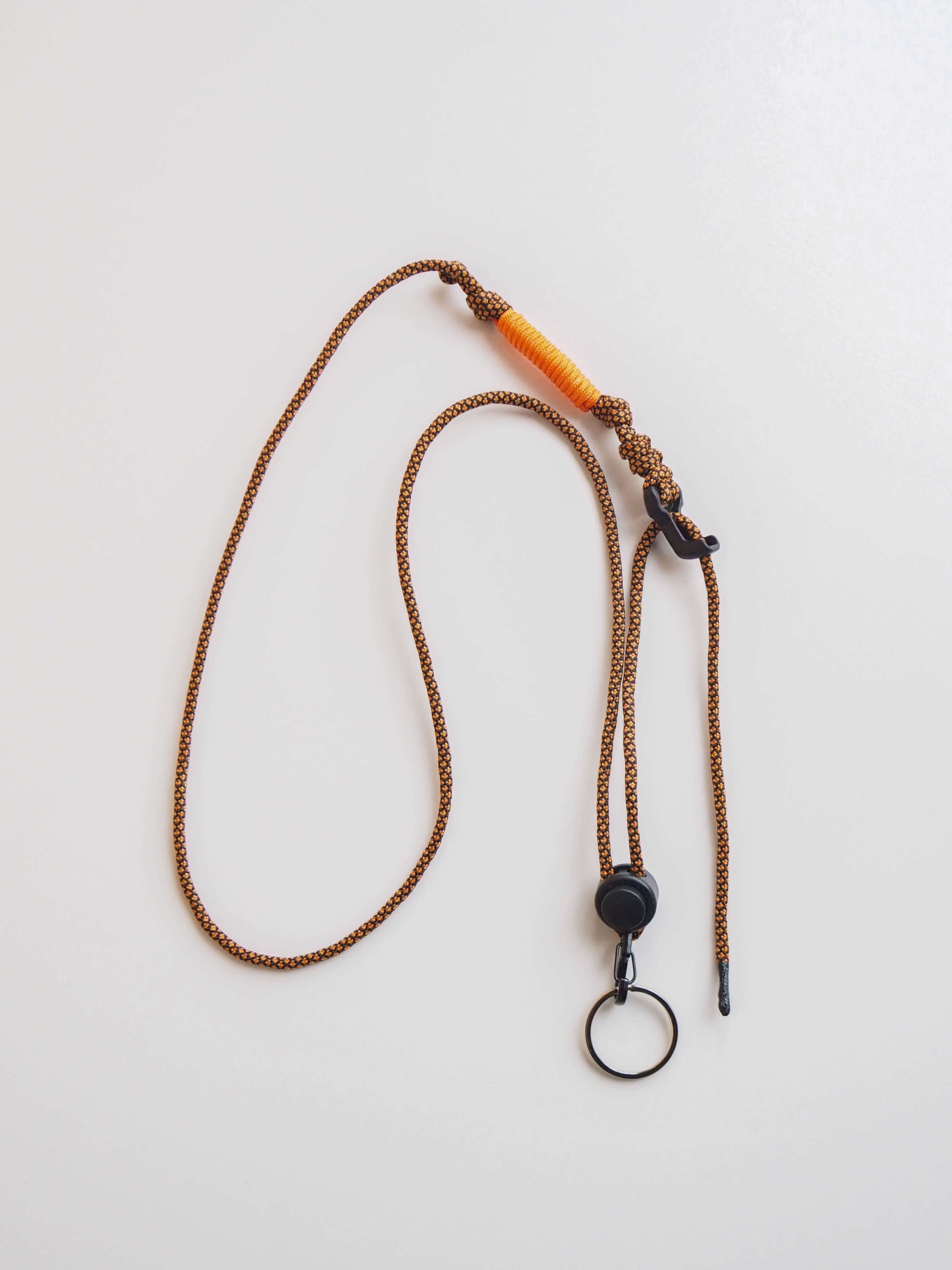 Шнурок на штаны