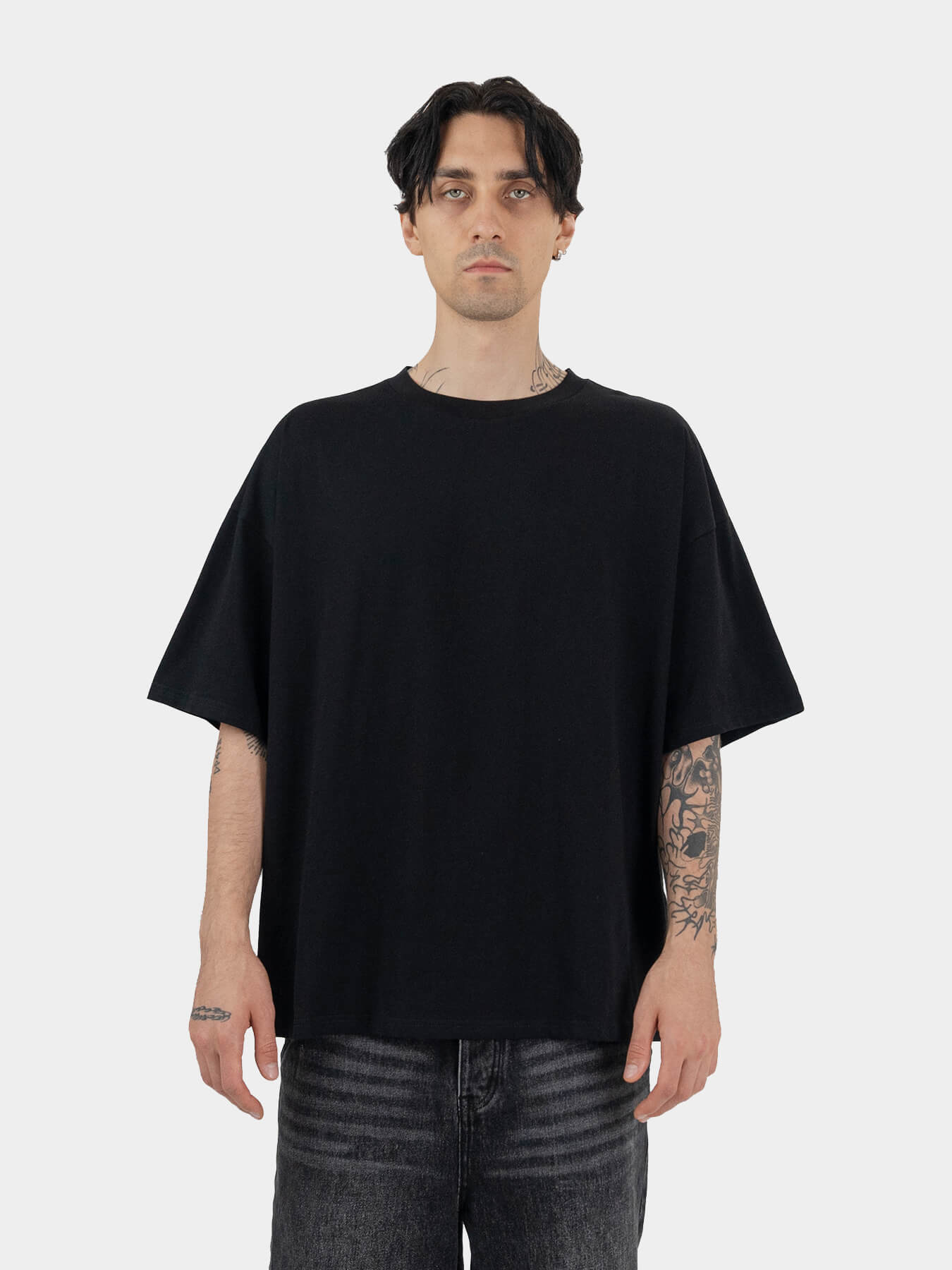 Футболка BLACK RELAXED