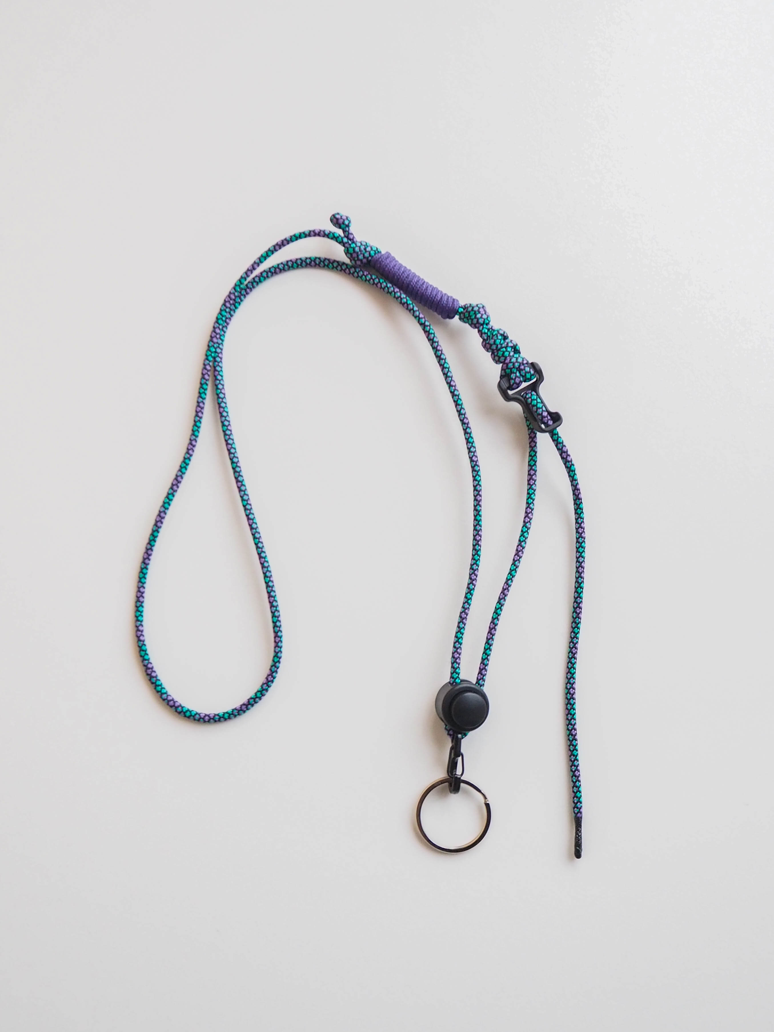 Шнурок на штаны