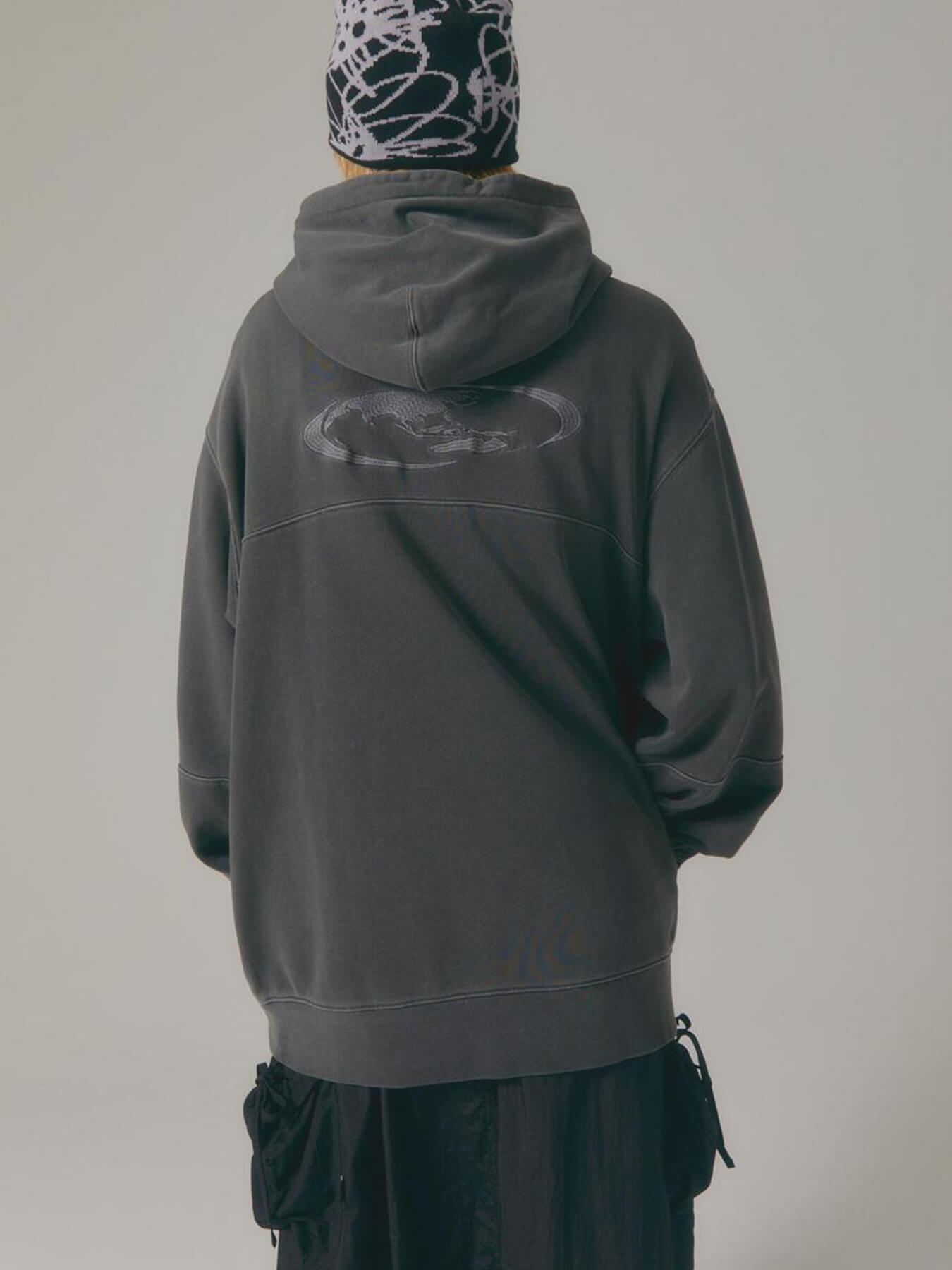 Худи PIGMENT DYED OVAL GLOBE