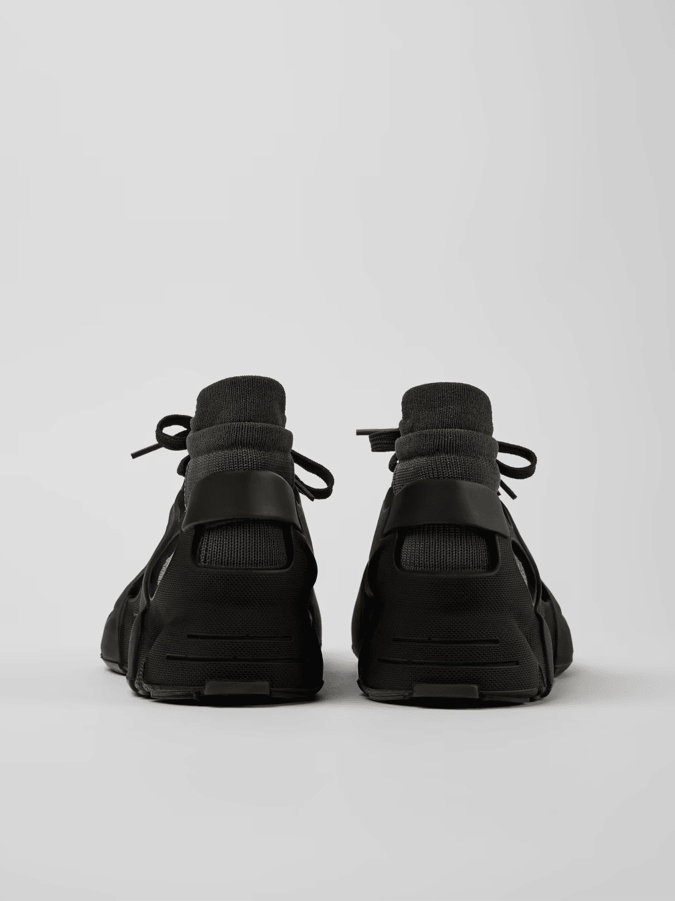 Кроссовки TOSSU