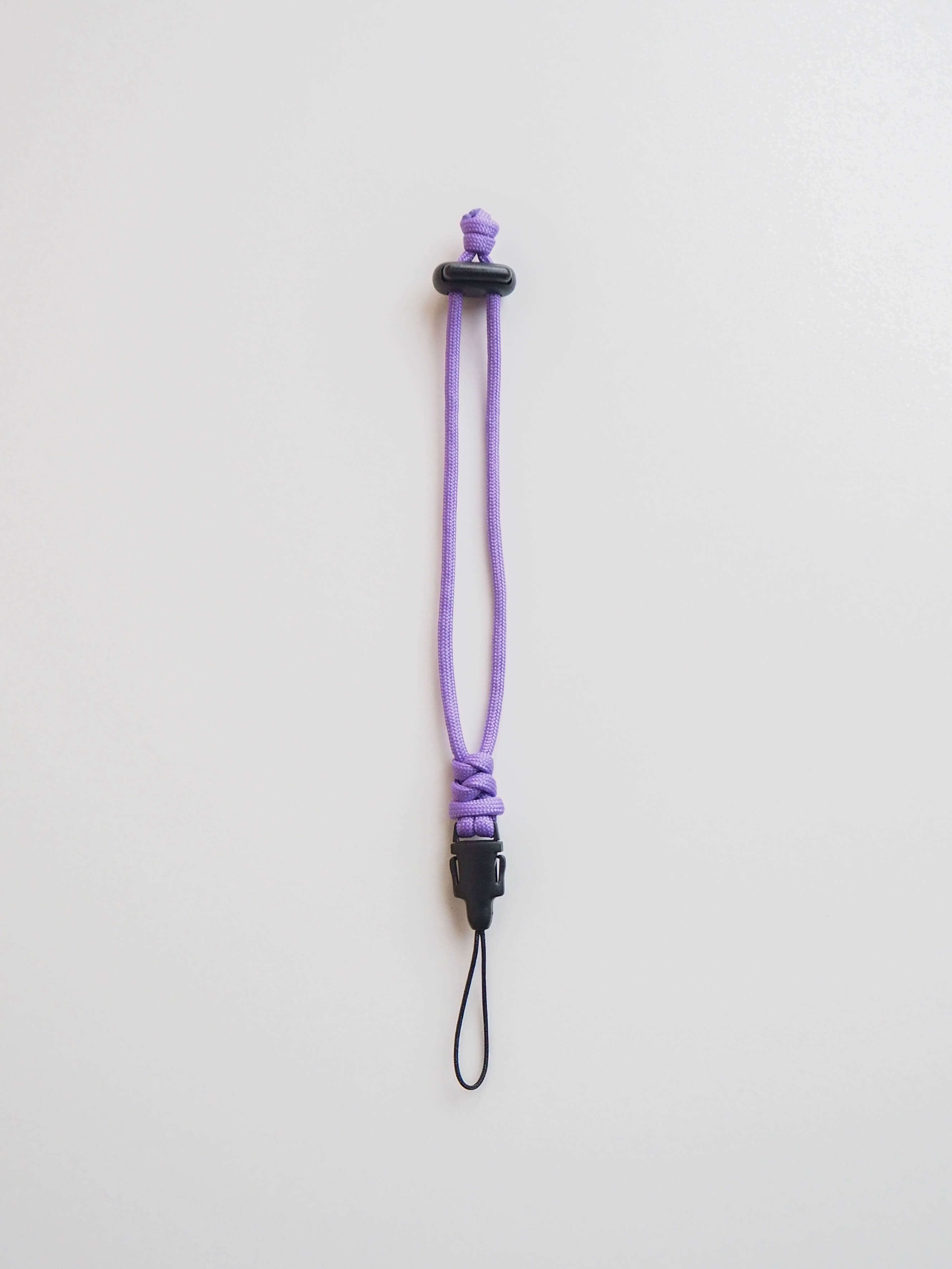 Шнурок 35 мм на руку