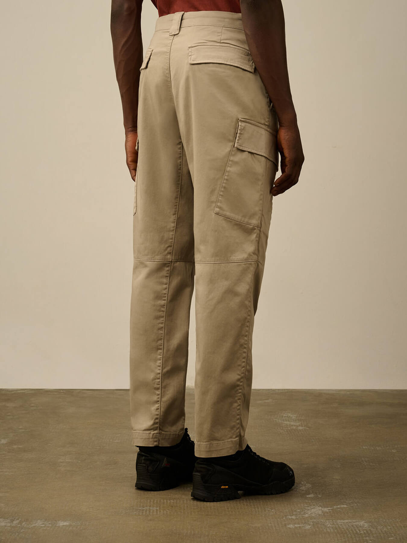 Брюки STRETCH SATEEN LOOSE CARGO