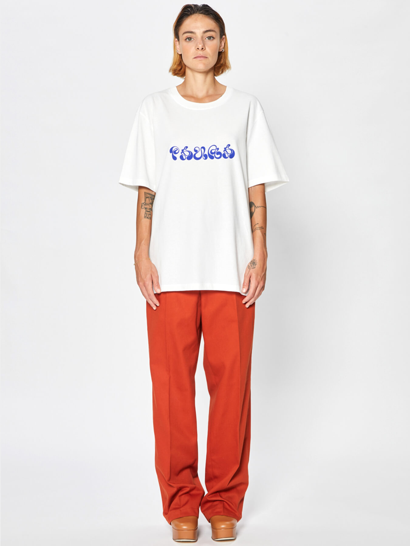 Футболка LETTERING