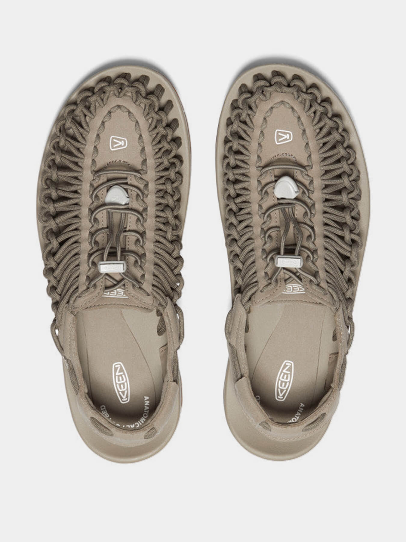 Сандалии UNEEK