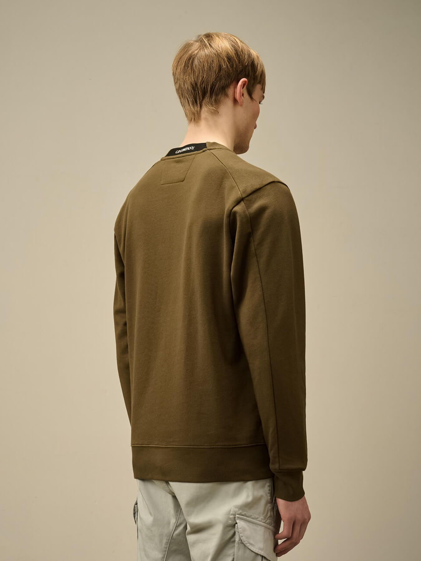 Свитшот DIAGONAL RAISED FLEECE LENS