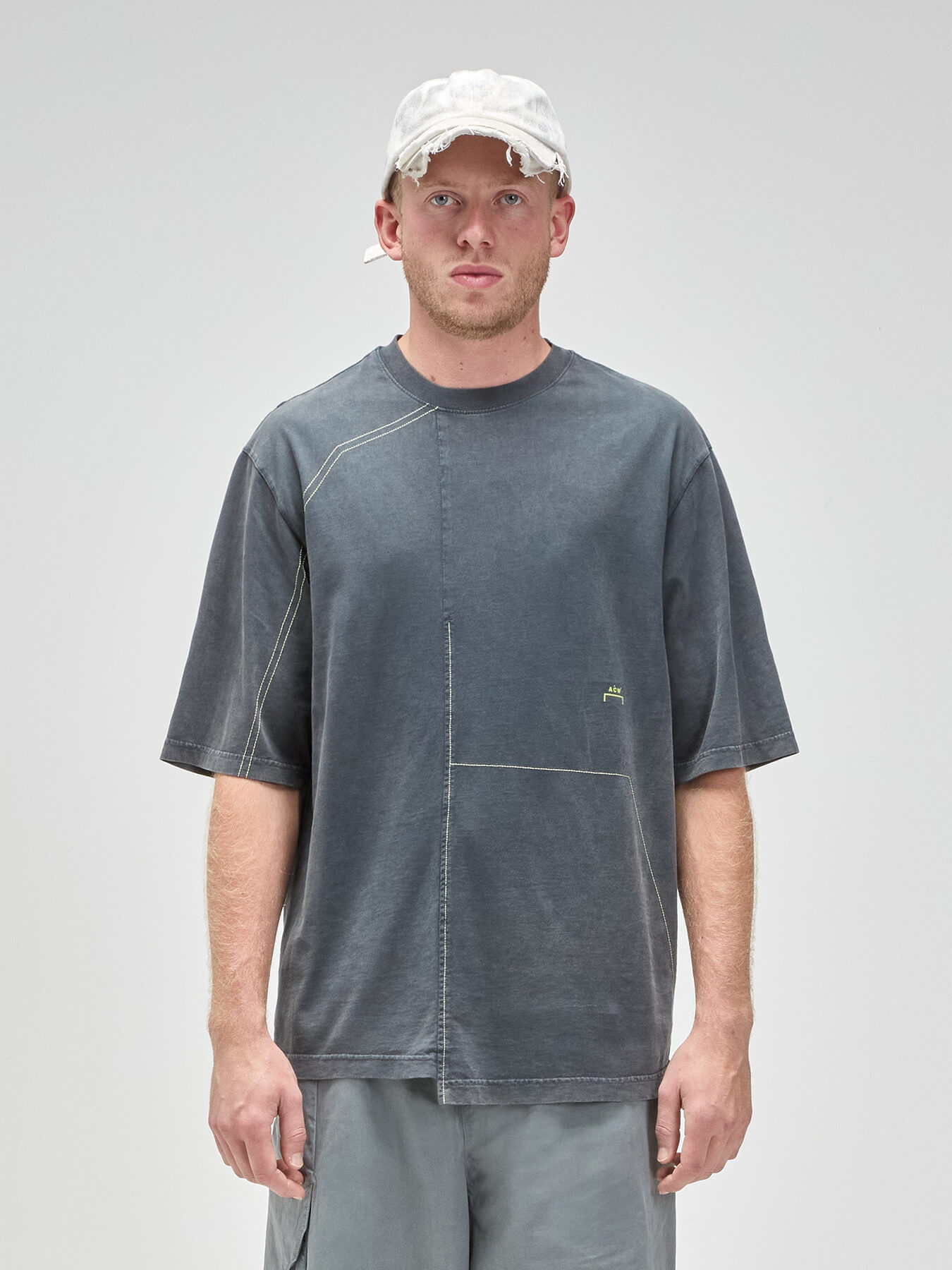 Футболка OBLIQUE