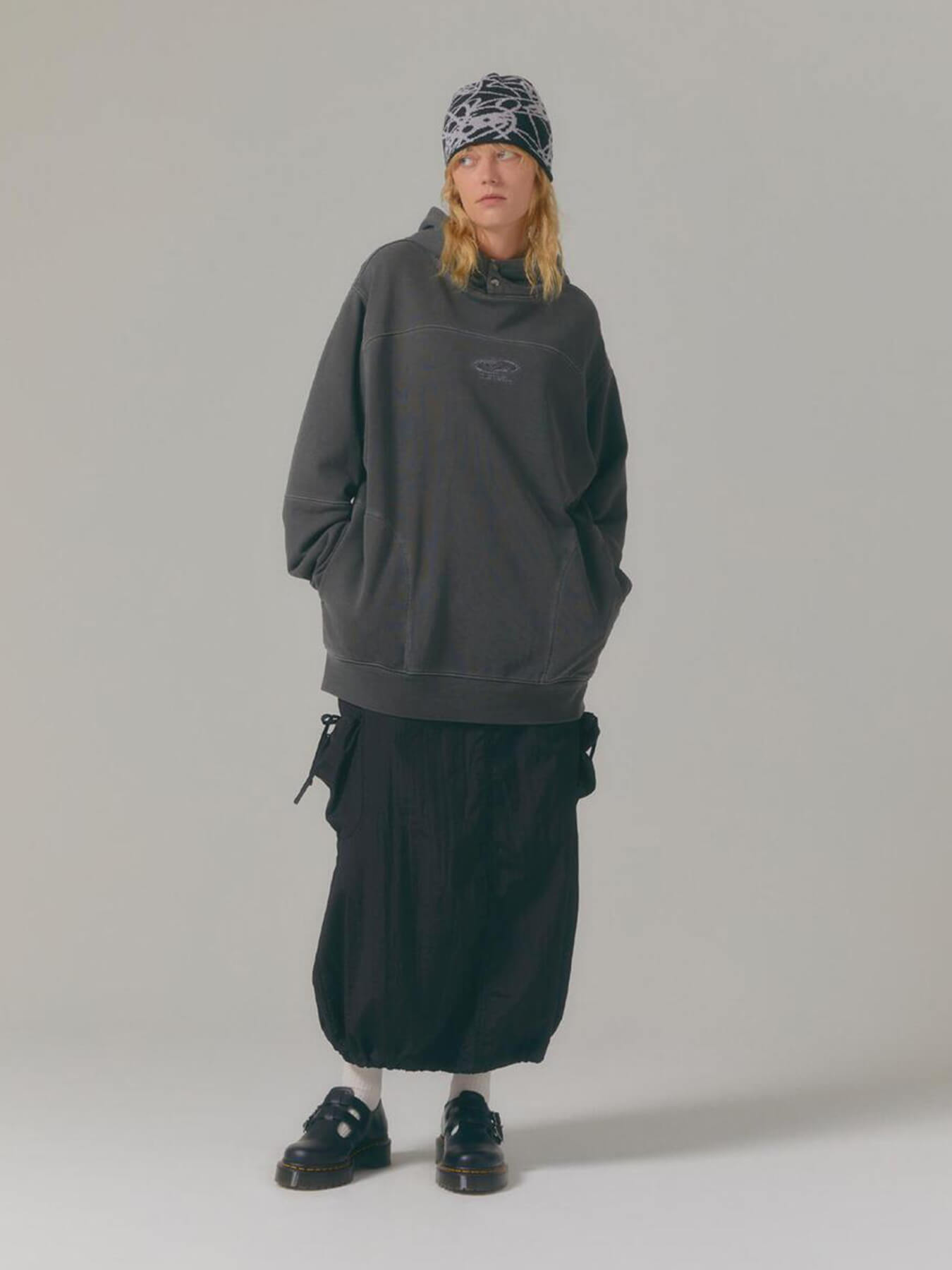 Худи PIGMENT DYED OVAL GLOBE