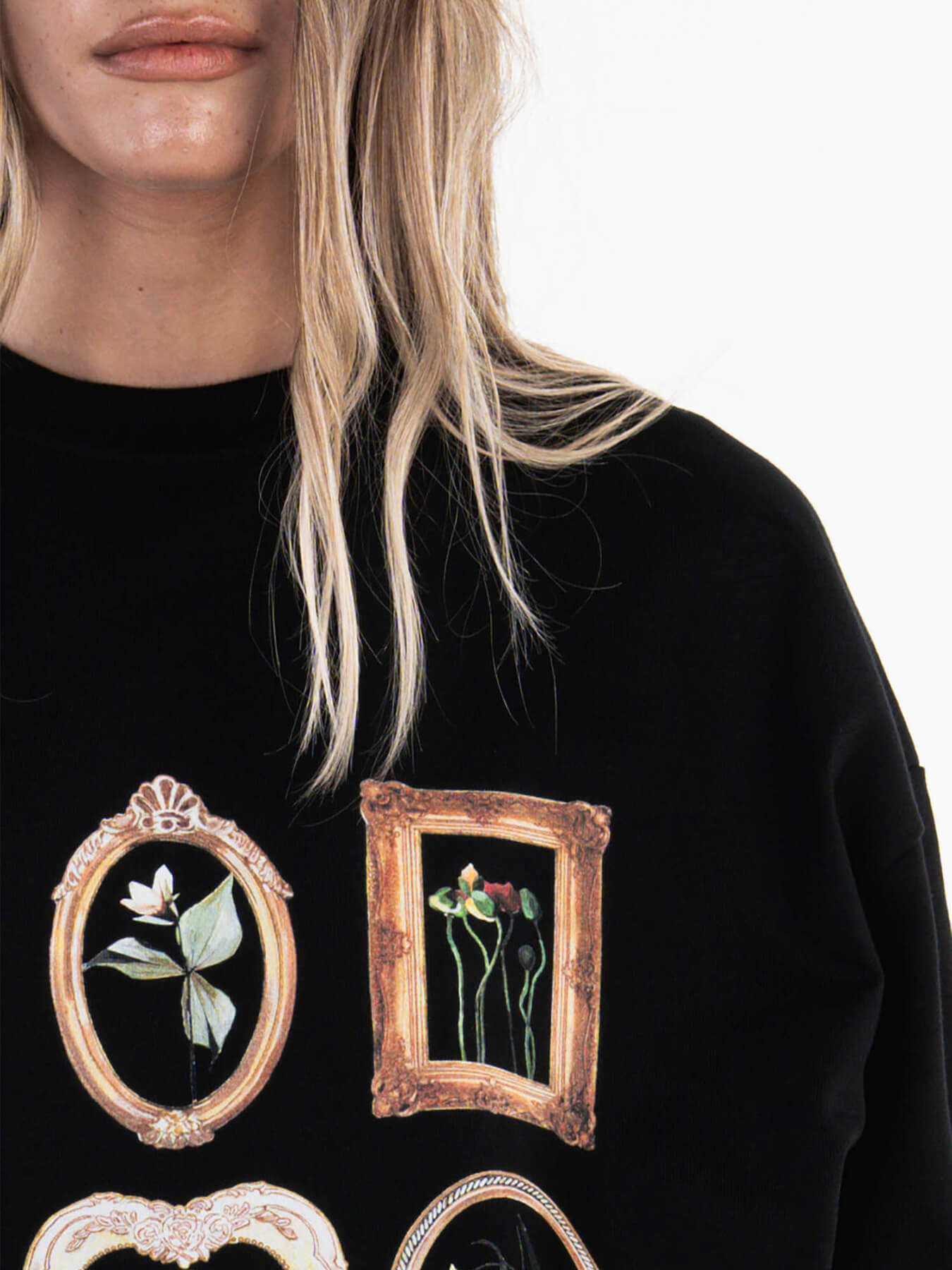 Футболка FLOWERS