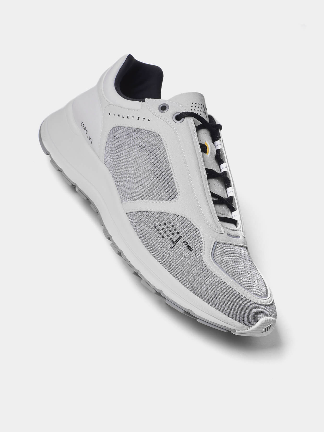 Кроссовки ZERO V1