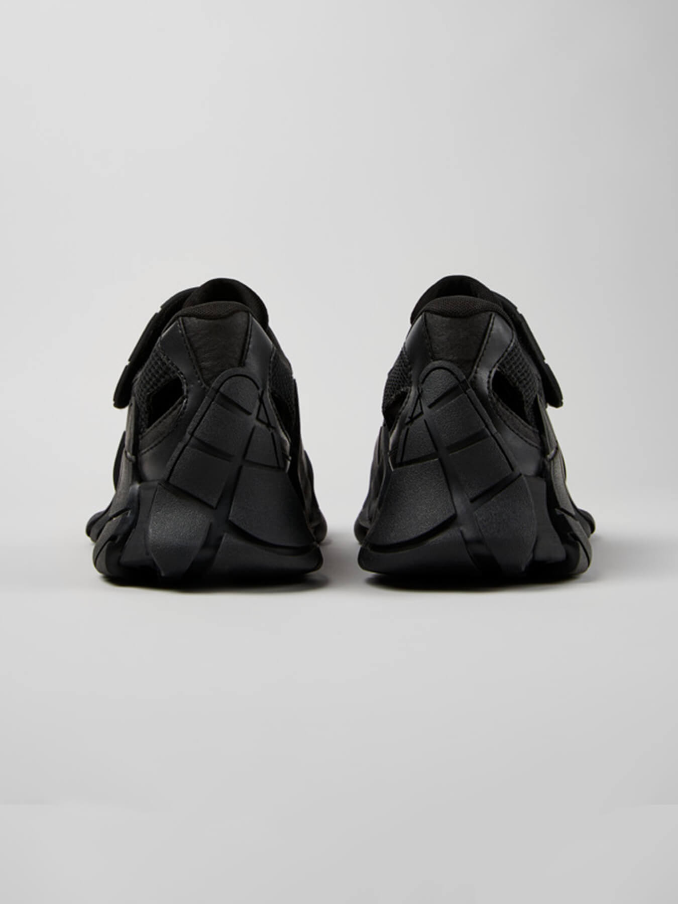 Кроссовки TORMENTA