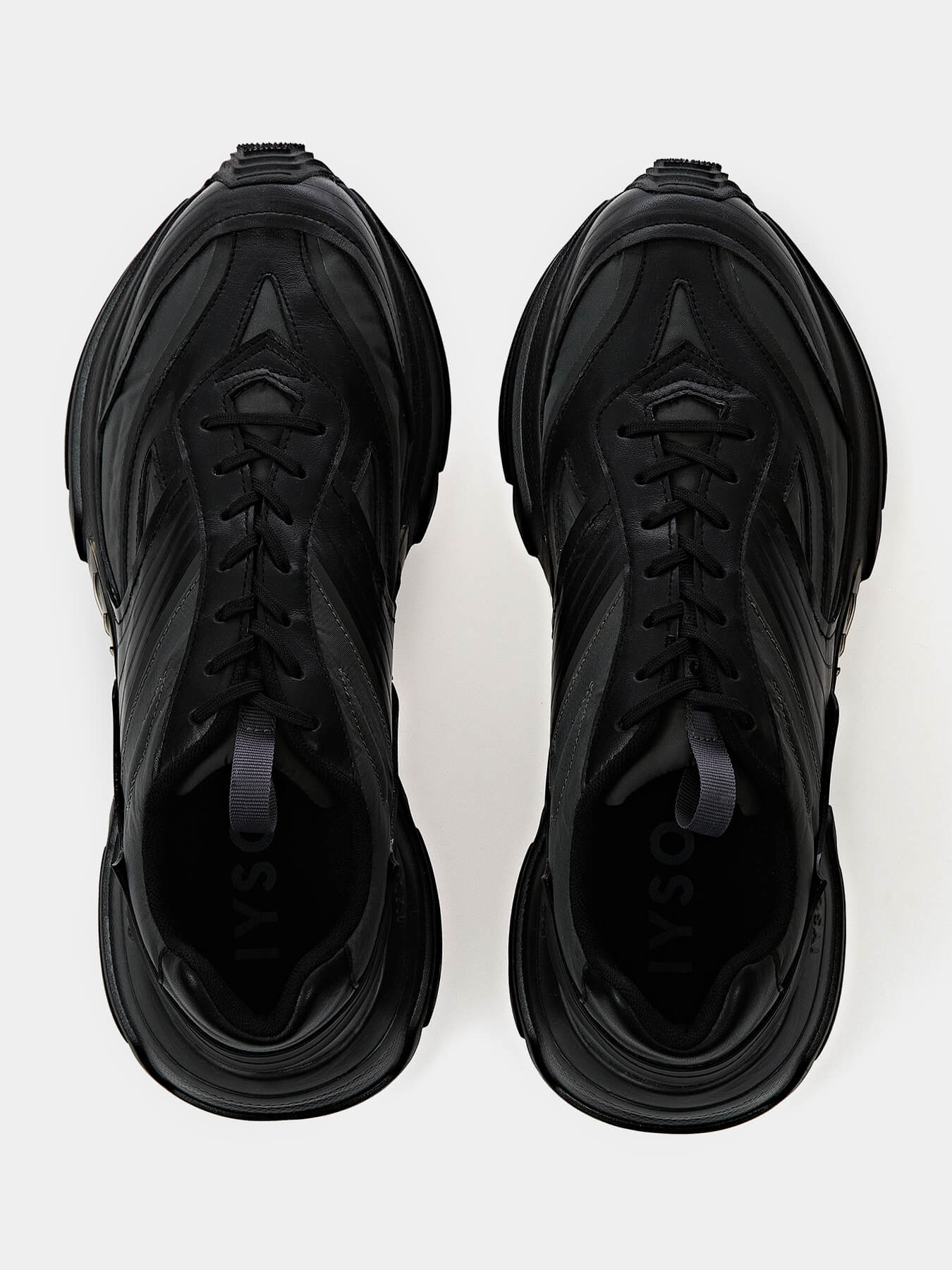 Кроссовки ACUMIK