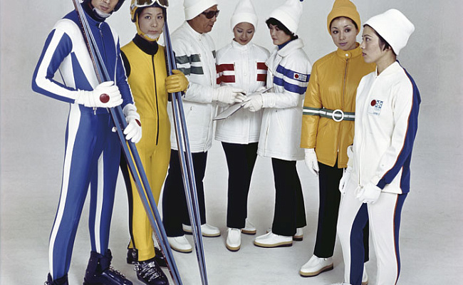 Кроссовки и спортивная форма